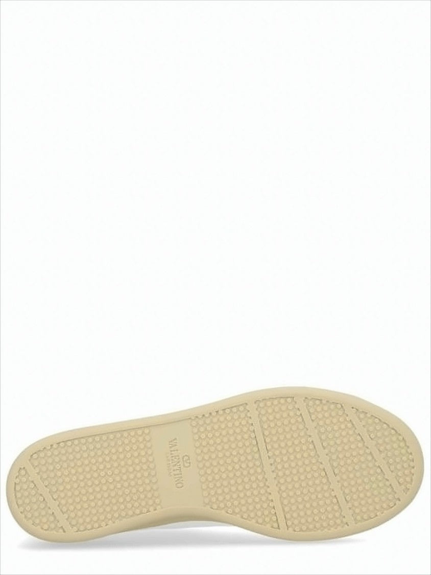 Valentino Garavani Low-Top Calf Leather Sneakers With Gold-Detail Accent