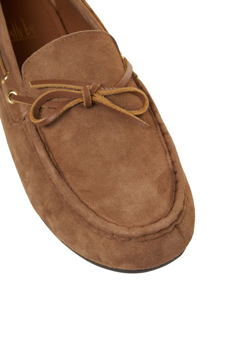 Billi Bi Beige Suede Boat Shoes With Golden Accents