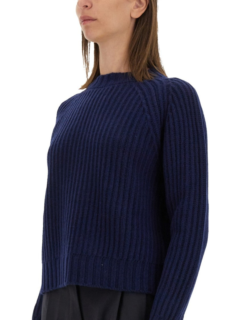 Aspesi Ribbed Wool Jersey With Modern Cropped Silhouette