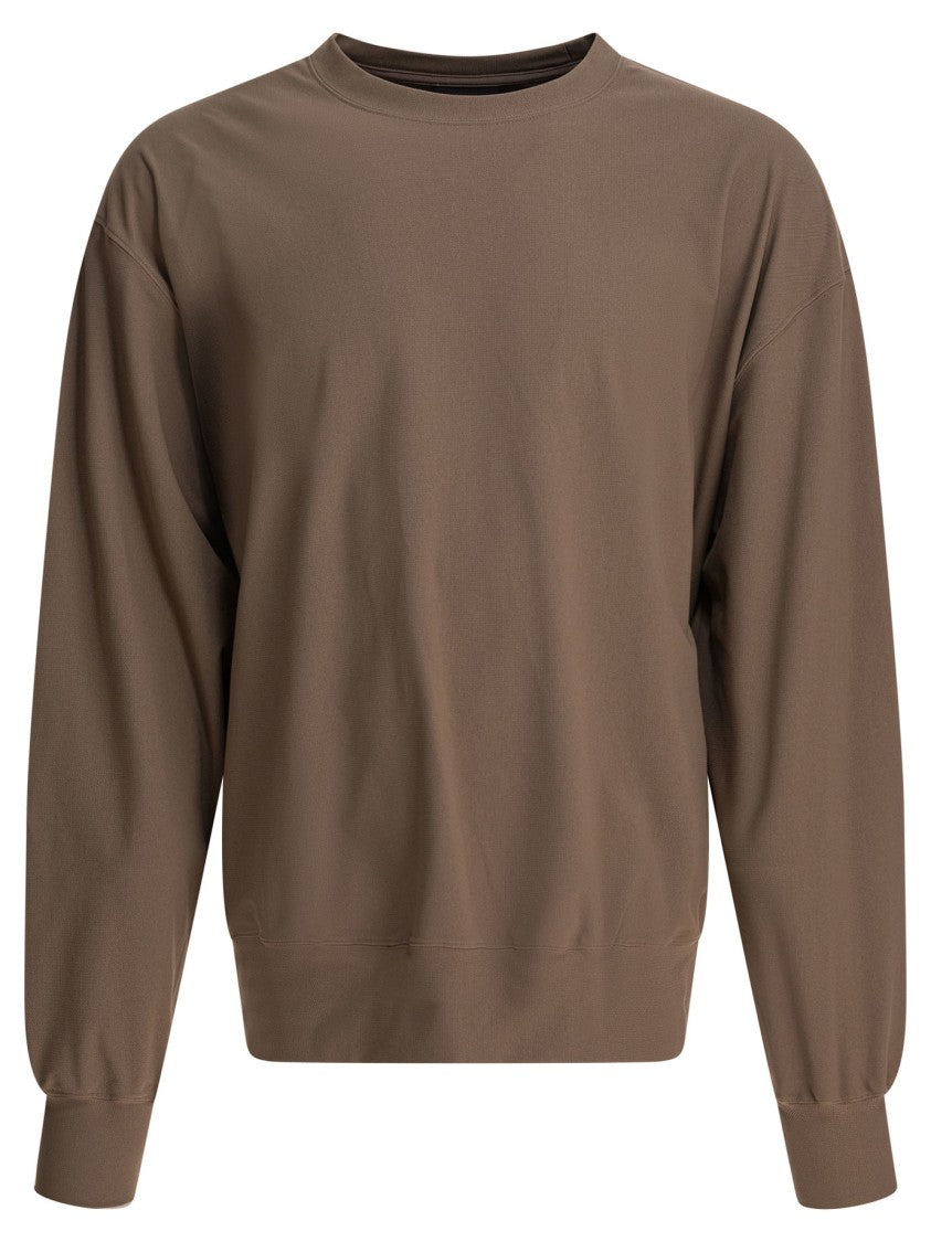 Daiwa Pier 39 Minimalist Crewneck Sweatshirt With Relaxed Fit