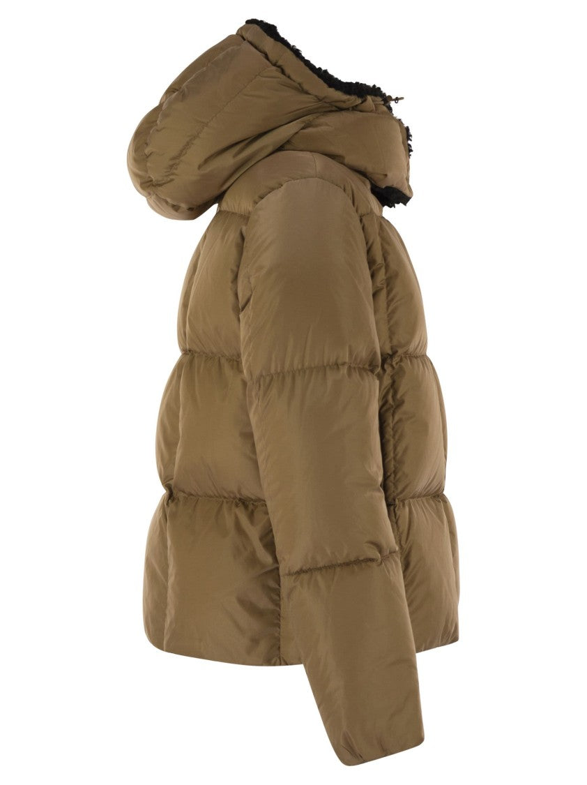 Moncler Castelnou - Short Down Jacket With Hood And Square Quilting