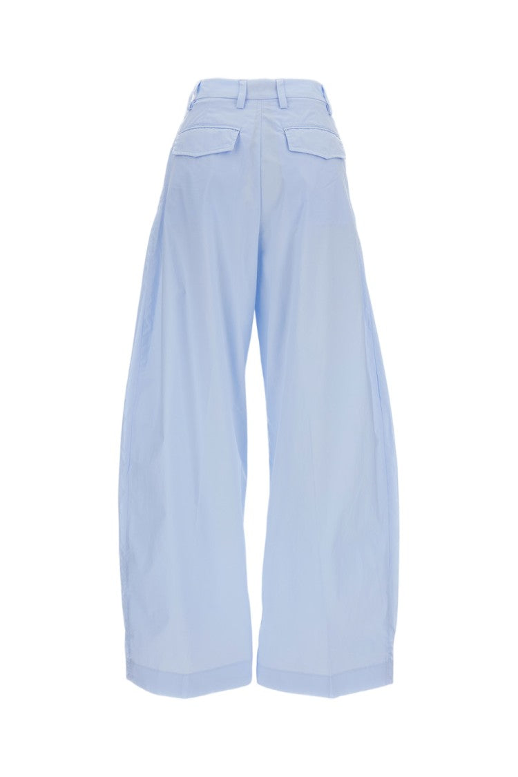 The Latest Lightweight Wide-Leg Poplin Trousers With Elegant Waist Pleats