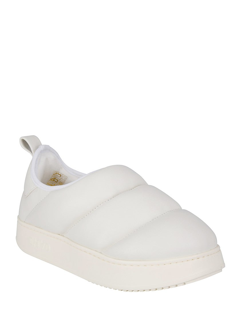 Smad White Leather Sleeper