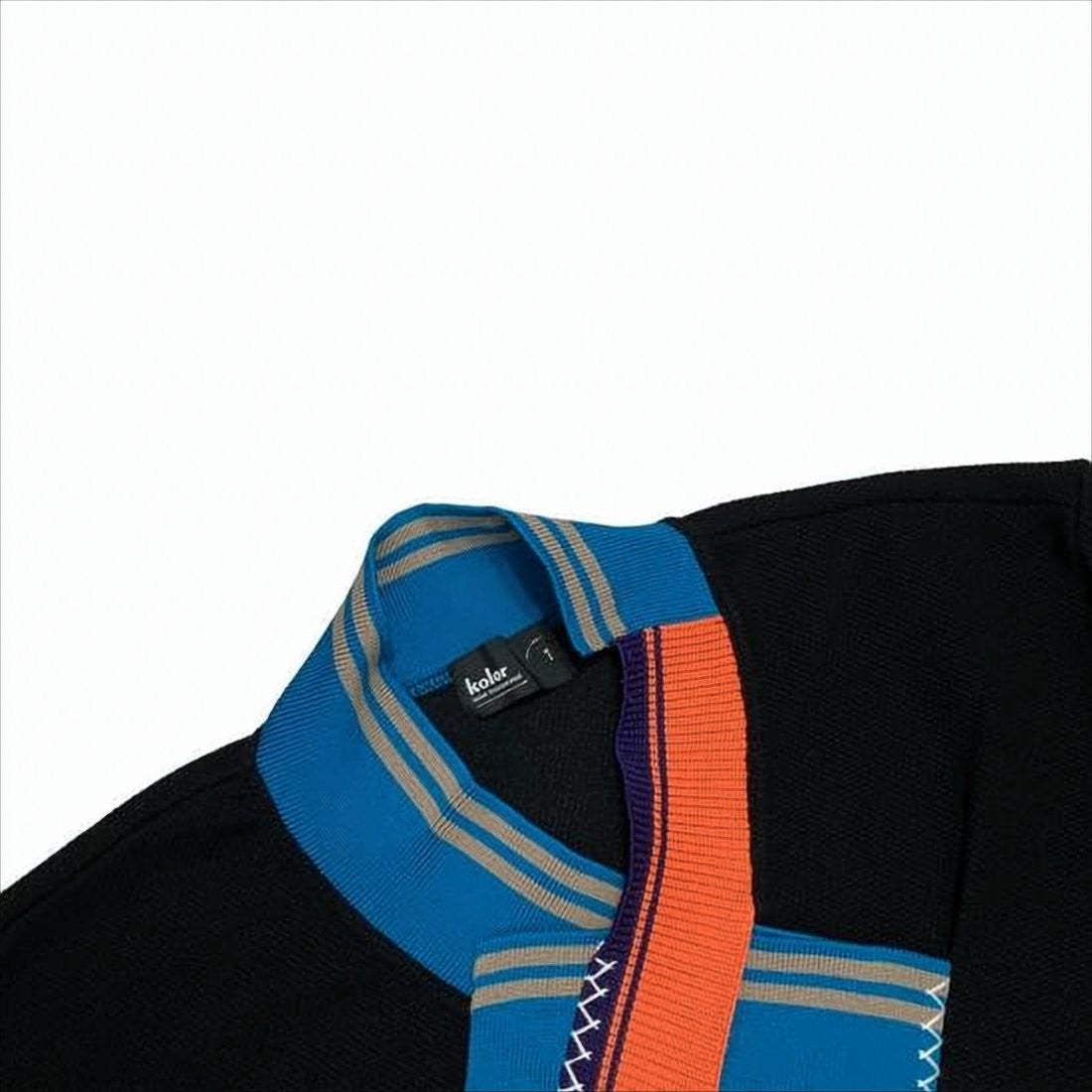 Kolor Colorful Collar Black Turtleneck