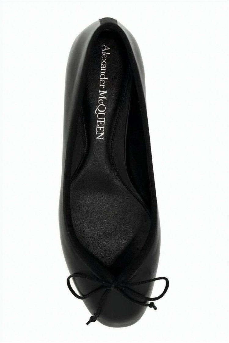 Alexander Mcqueen Black Sheepskin Flats With Bow Detail