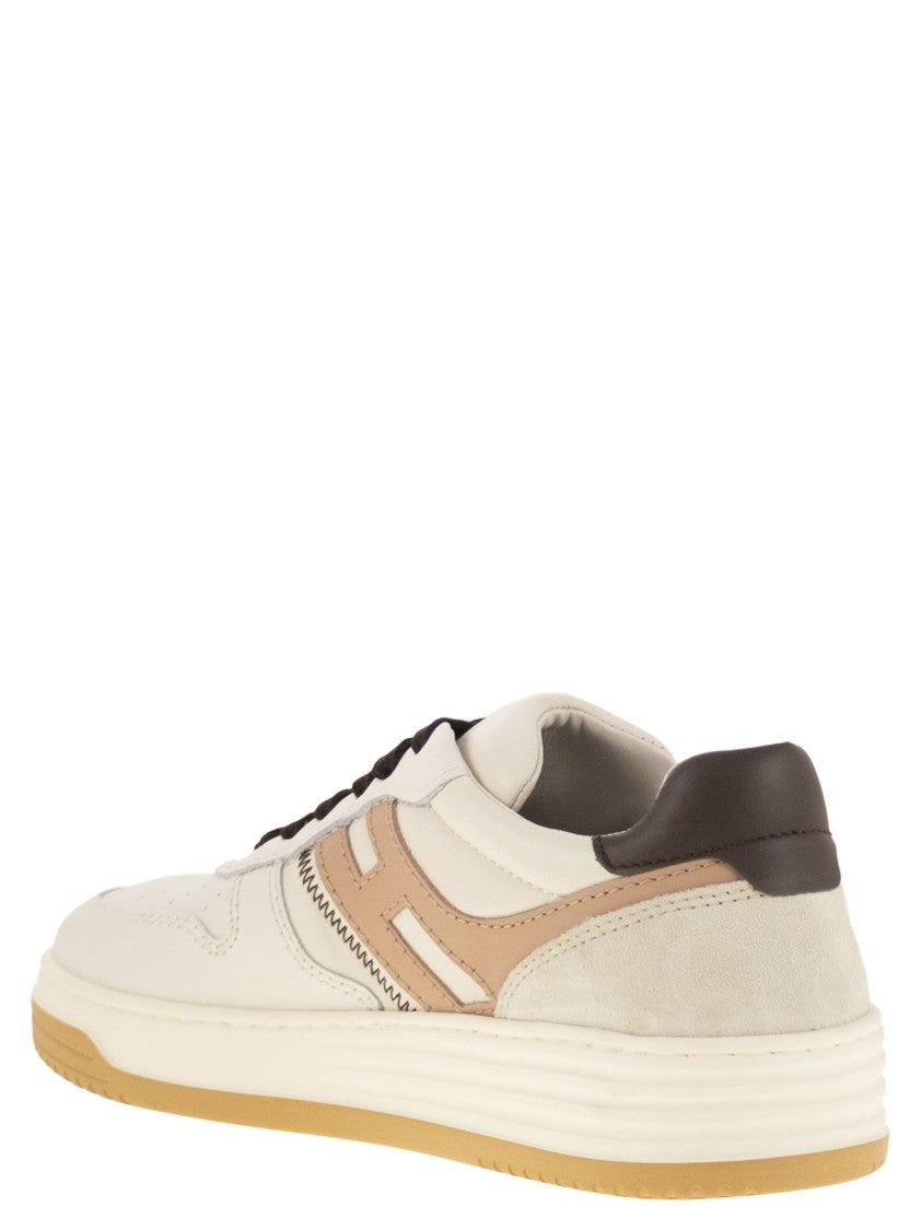Hogan H630 - Leather Trainers With H On The Side