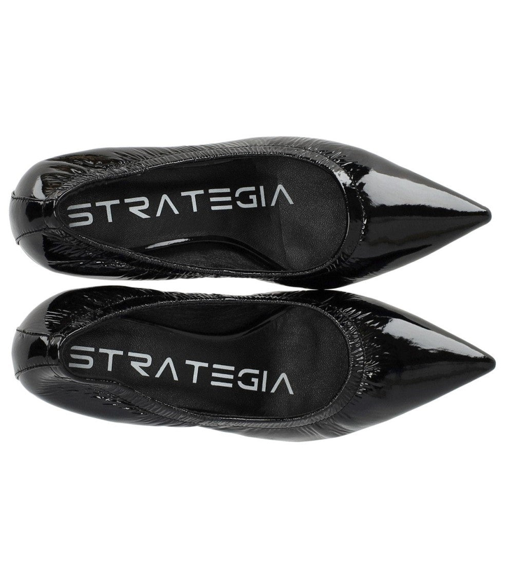 Strategia Patented Black Pumps