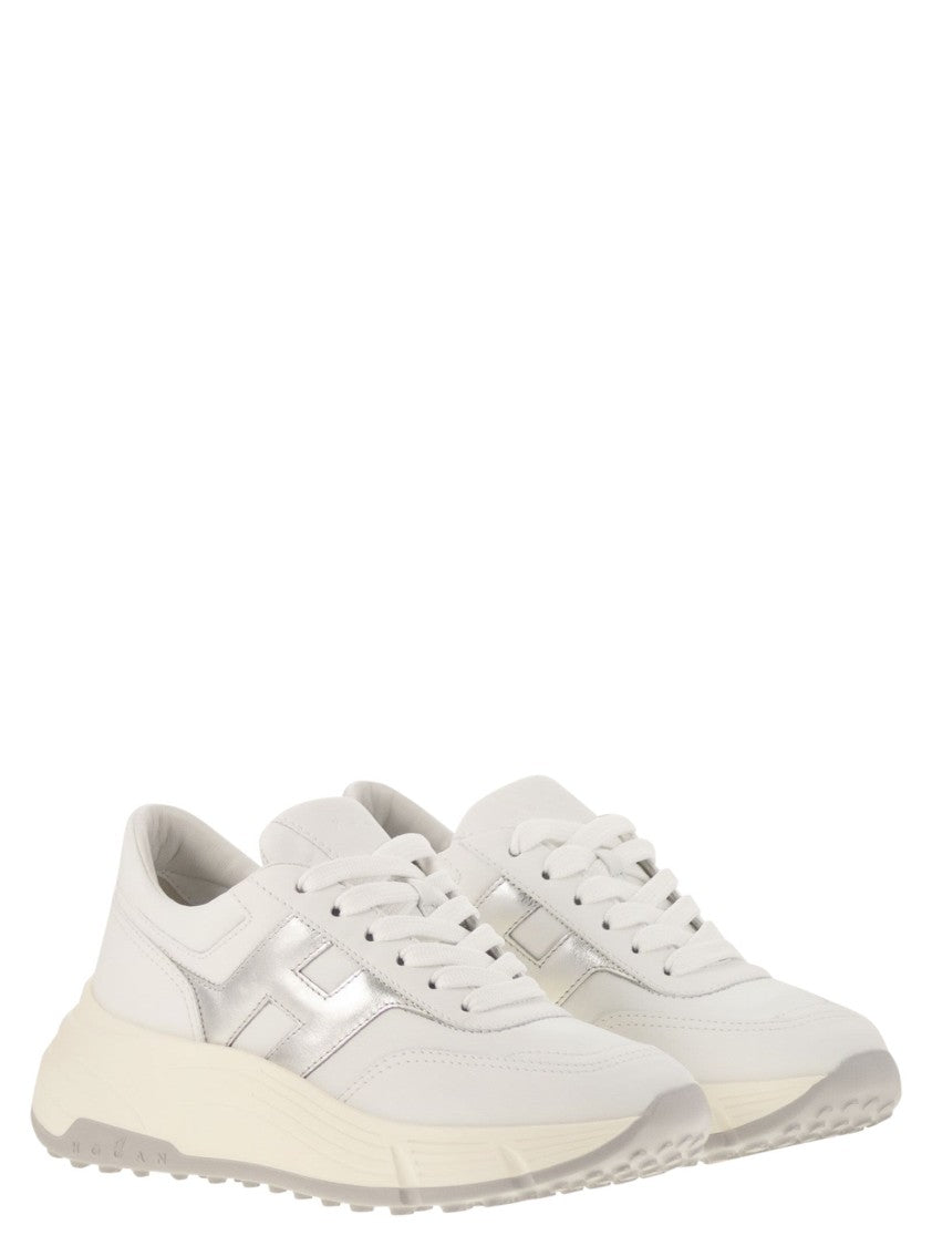 Hogan Hi-Fi Trainers With Side H