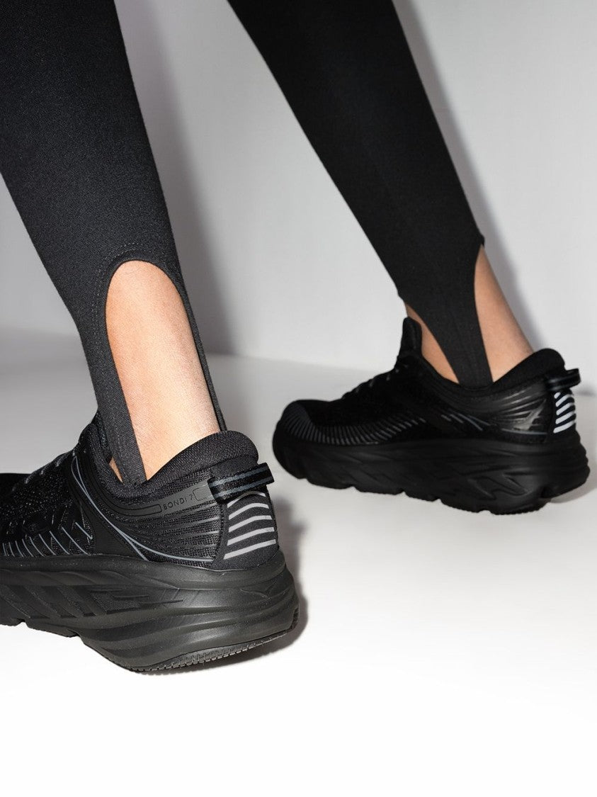 Hoka Bondi 7 Sneakers
