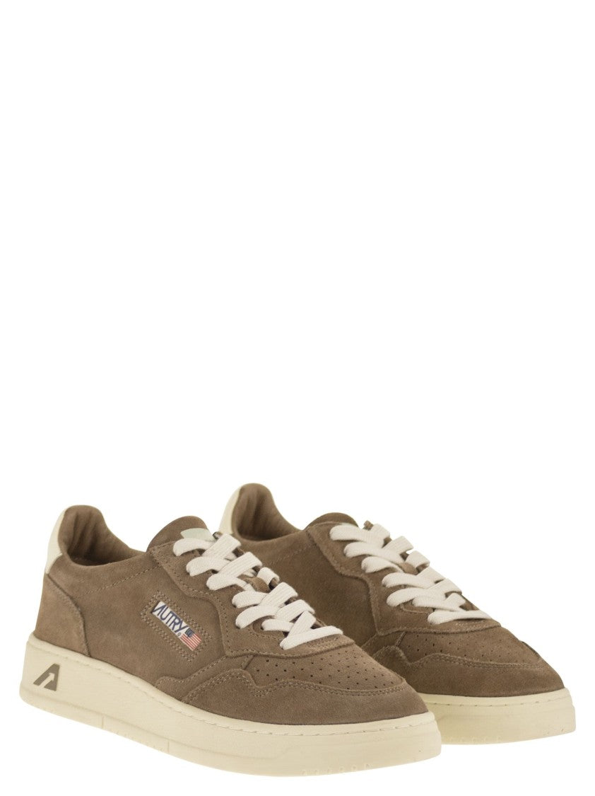 Autry Medalist Low - Suede Sneakers