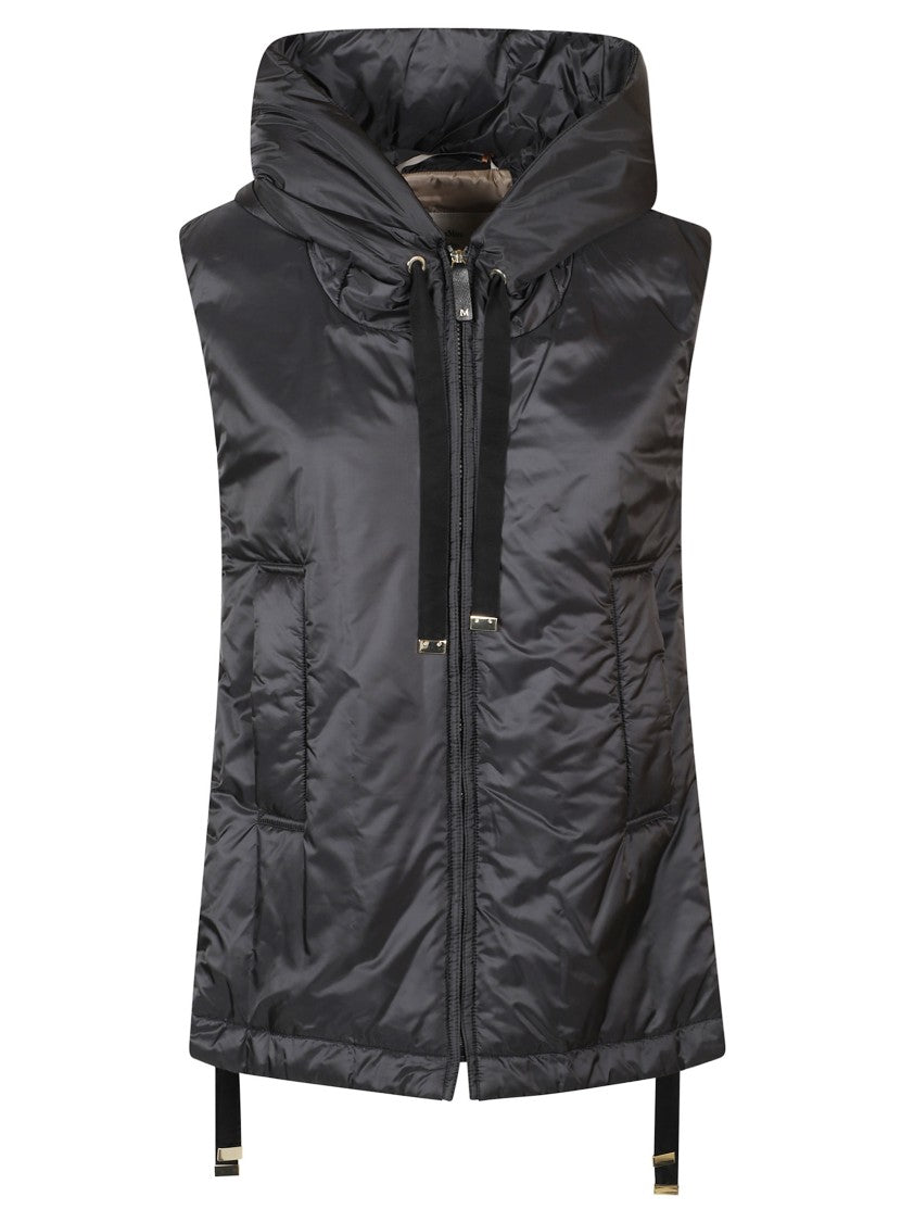 Max Mara Hooded Black Jacket With Streamlined Silhouette