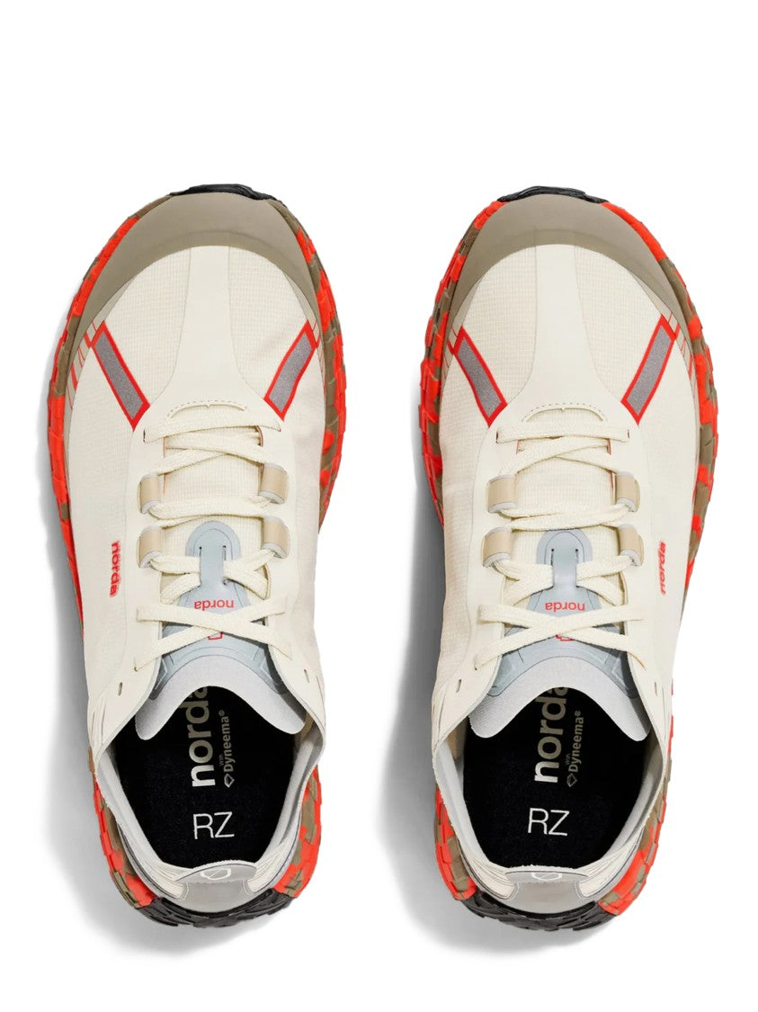 Norda Streamlined Sneakers With Rugged Outsole And Textured Accents