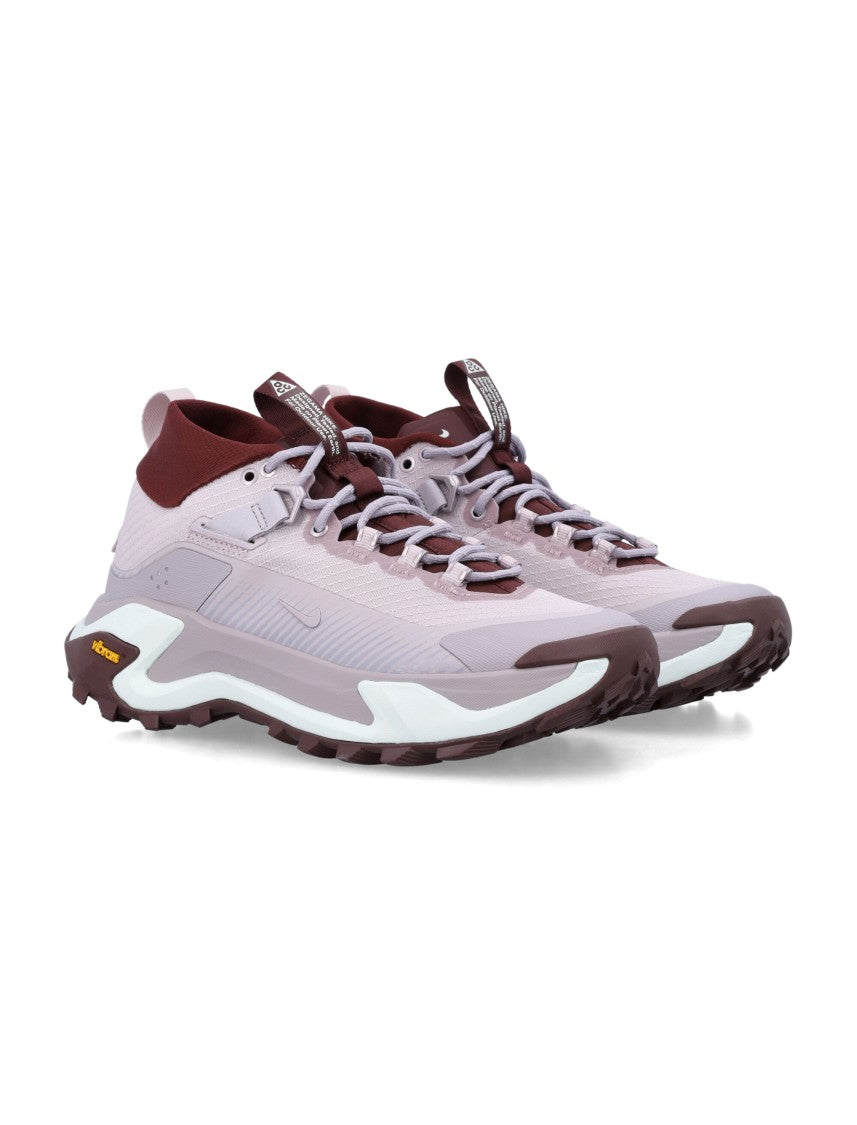 Nike Nike Acg Zegama Hike Trail Sneakers With Vibram® Megagrip Sole