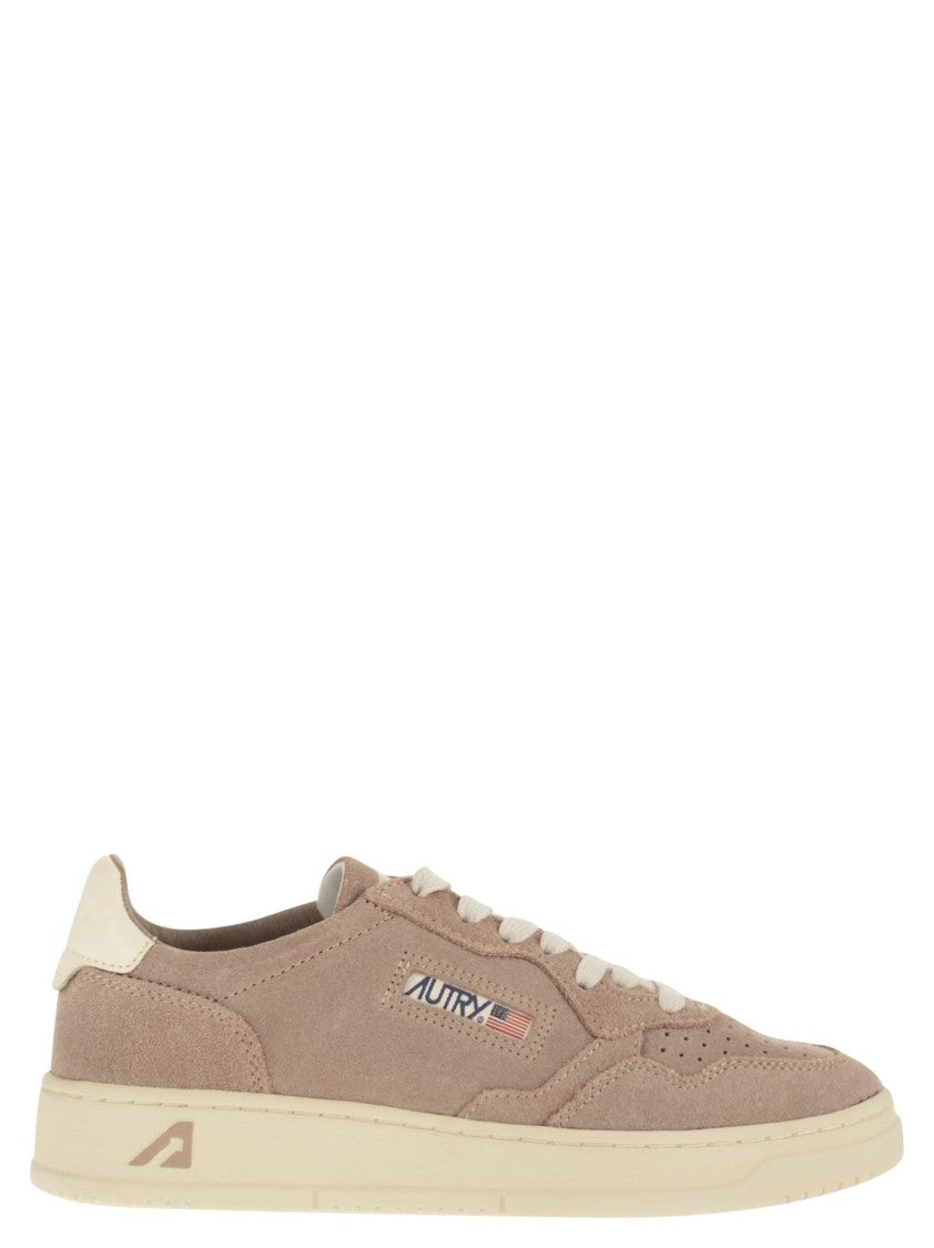 Autry Medalist Low - Suede Sneakers