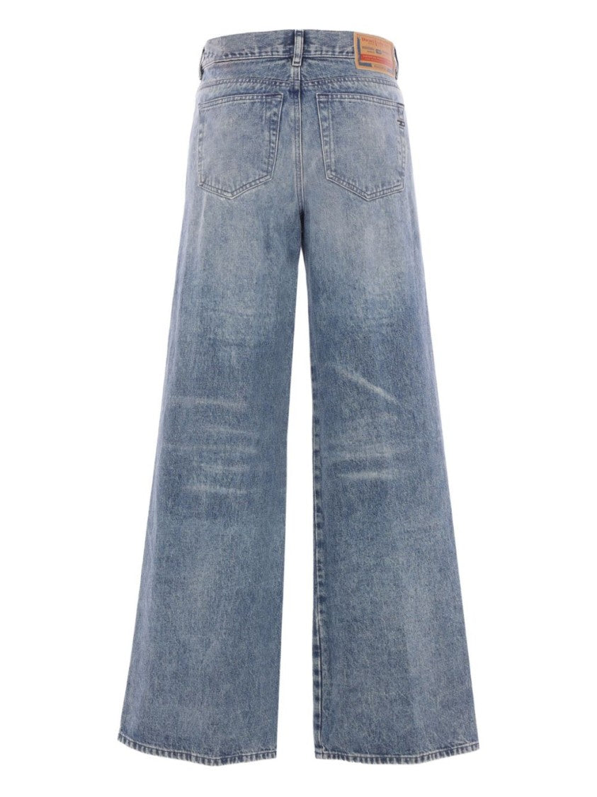 Diesel Straight-Cut Classic Denim Jeans With Subtle Stitching