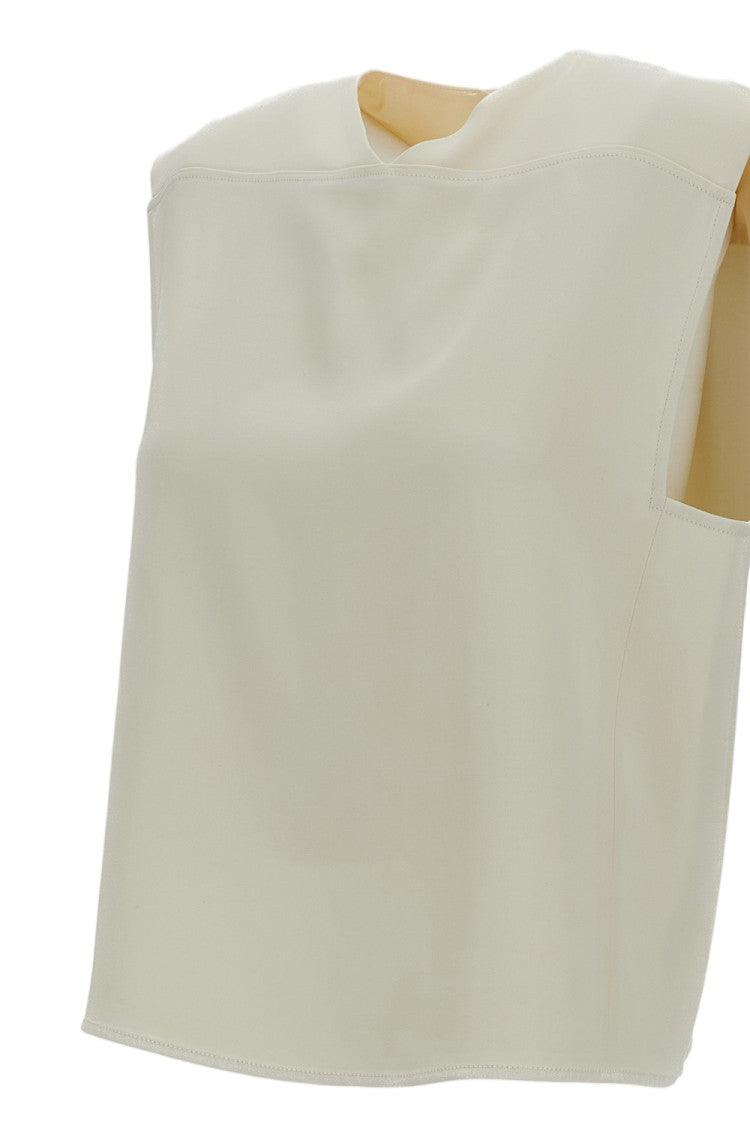 Loulou De Saison Structured Ivory Boxy V-Neck Top With Relaxed Silhouette