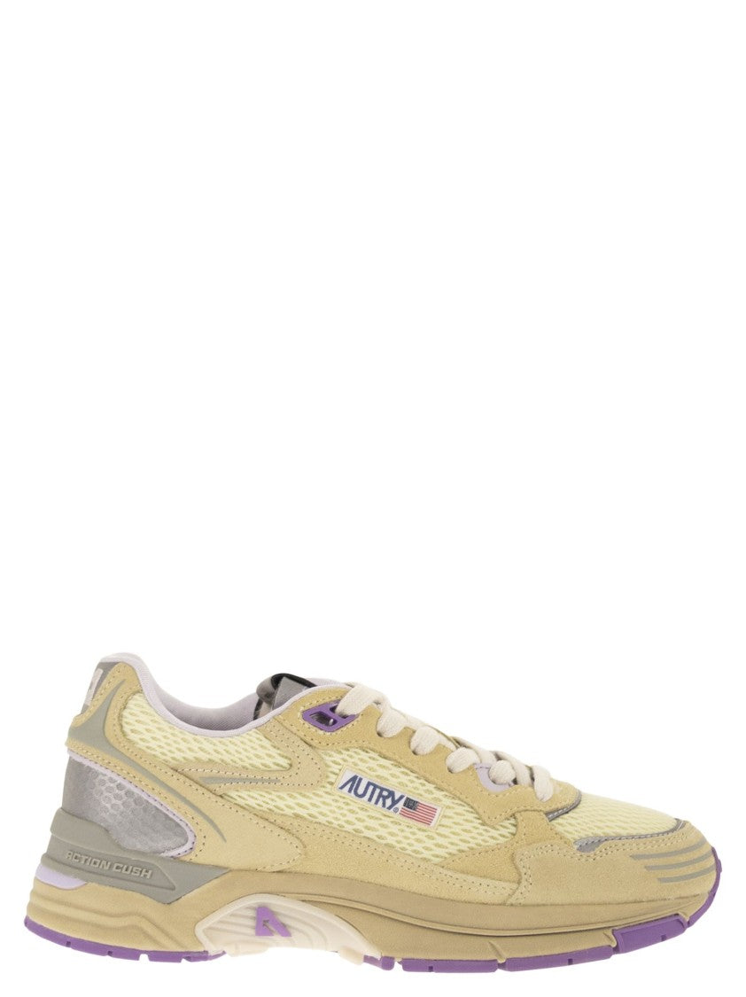 Autry Hyperway - Suede And Mesh Trainers