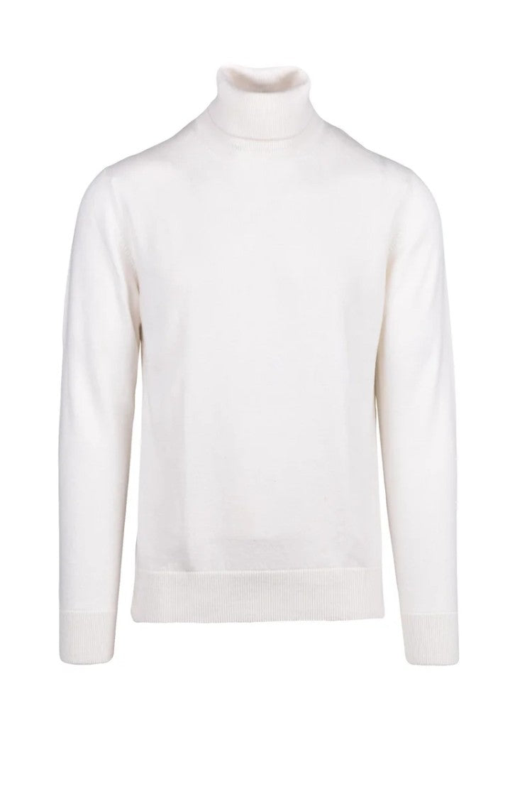 Eleventy Turtleneck Sweater In Luxurious Cashmere