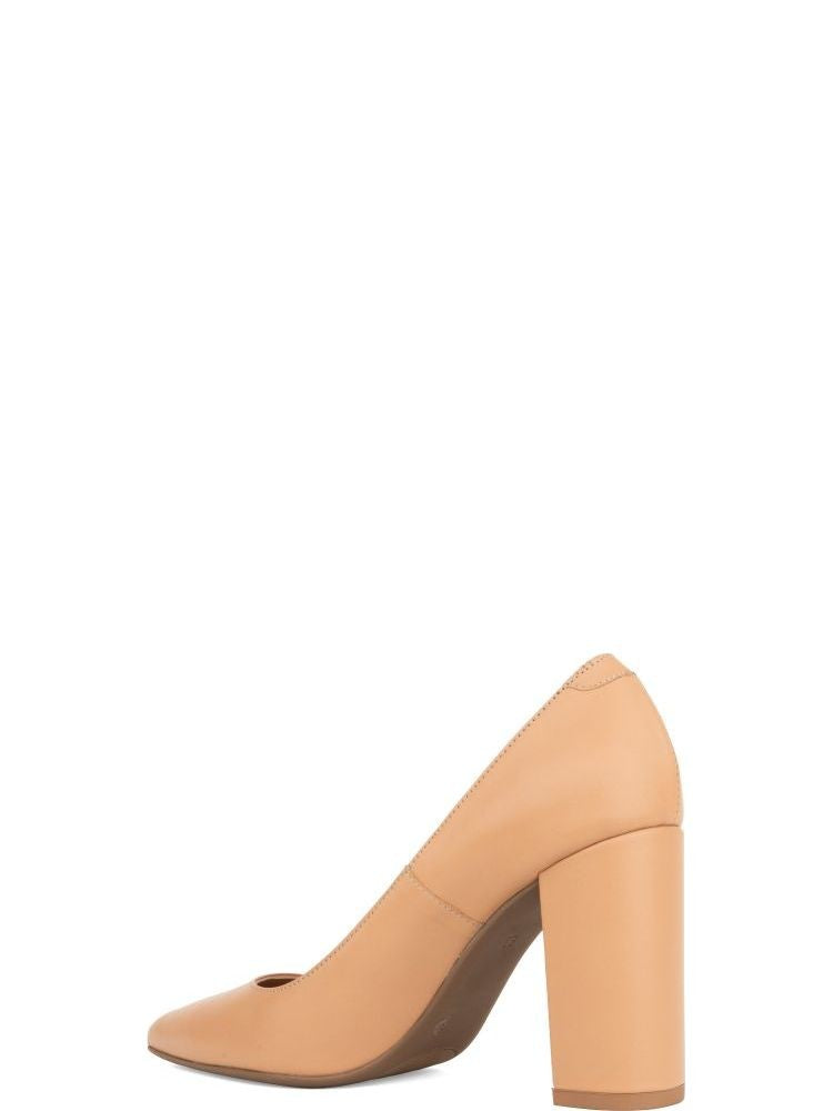 Sergio Moretti Beige Classic Closed Leather Low-Block-Heel Pumps
