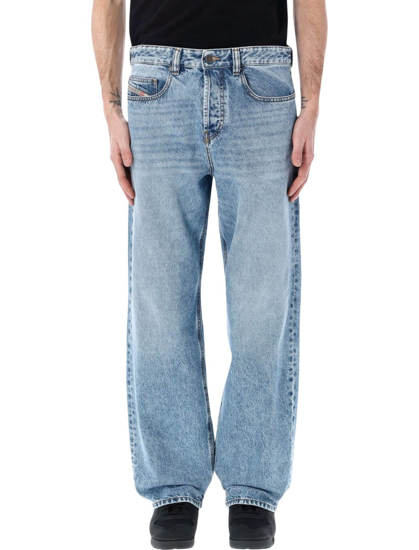 Diesel Relaxed 2001 D-Macro Jeans