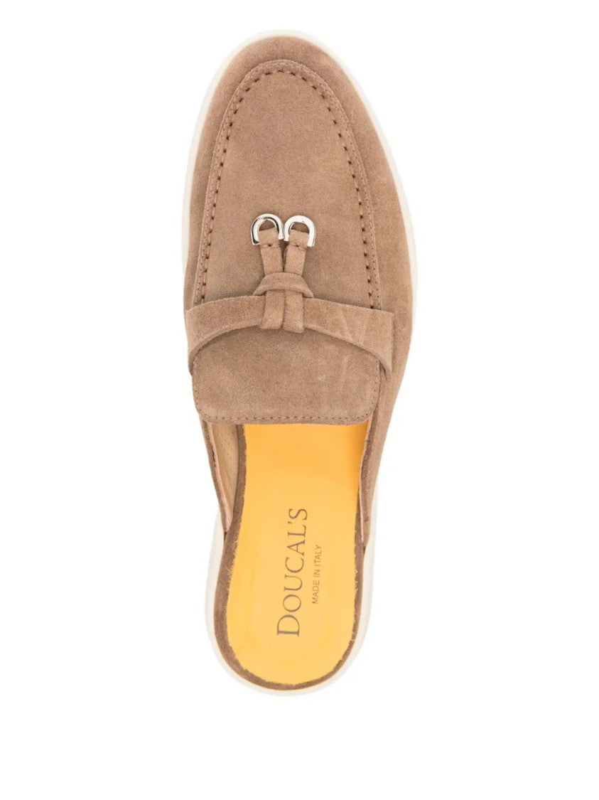 Doucal's Tassel-Embellished Suede Mules