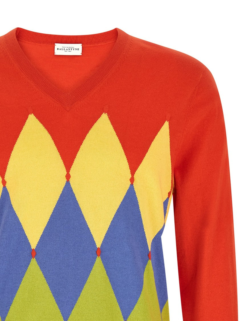 Ballantyne Vibrant Argyle Jacquard Sweater With V-Neck And Cuffed Sleeves