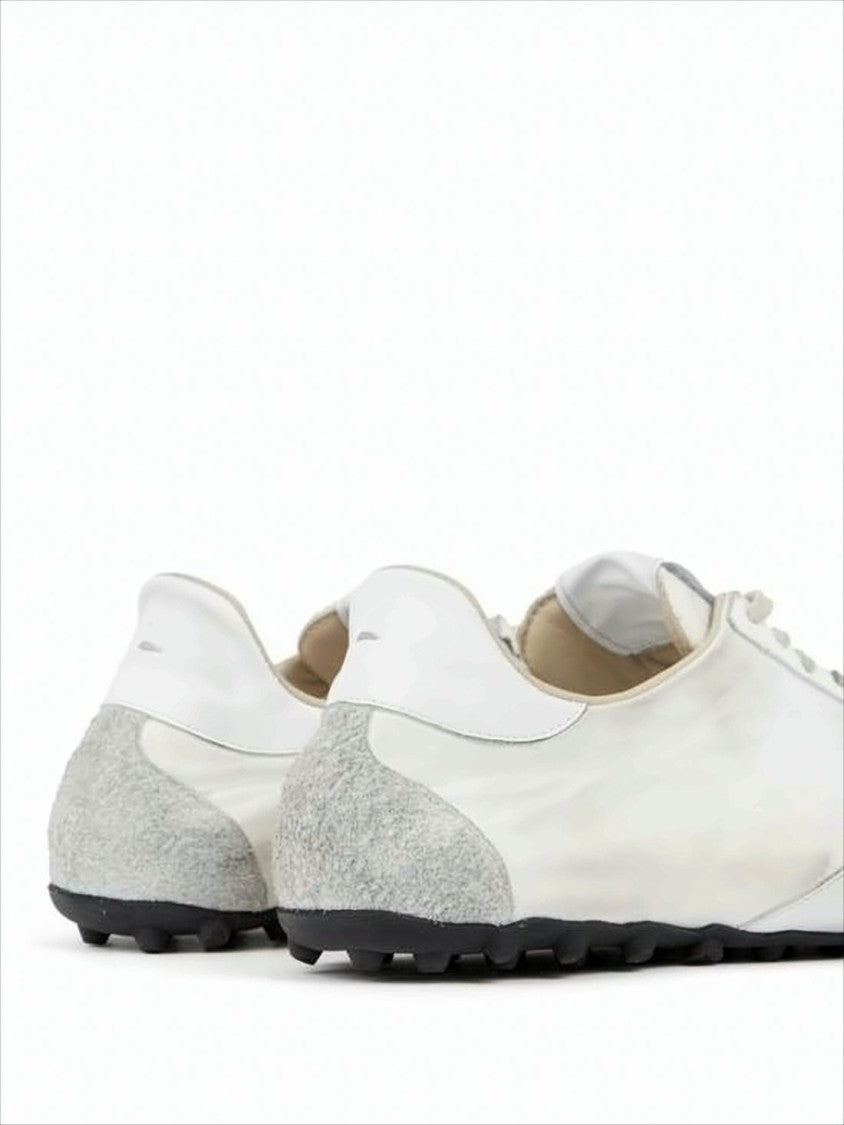 Maison Margiela Sleek Low-Profile Sneakers With Textured Suede Accents