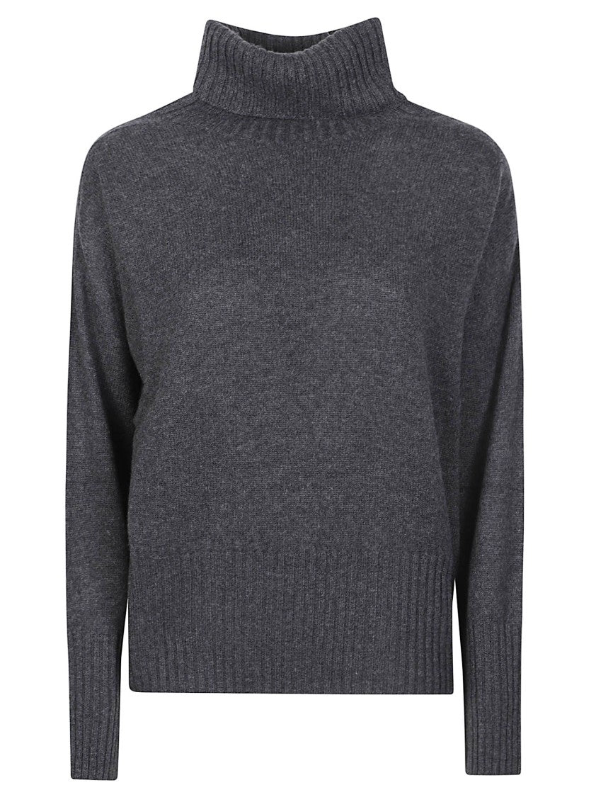 Aragona Finely Knit Cashmere Turtleneck