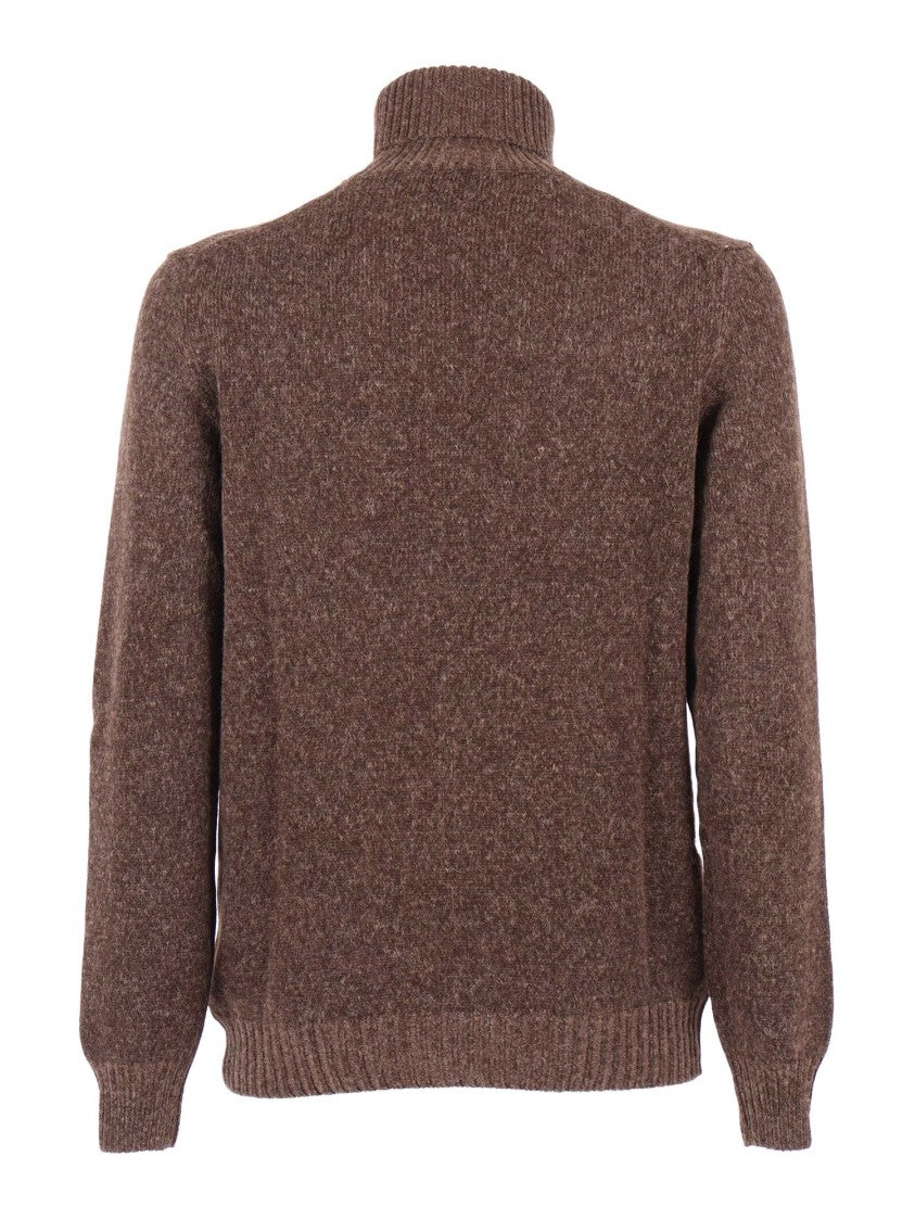 Sette Fili Cashmere Finely Knit Turtleneck Sweater With Soft Texture