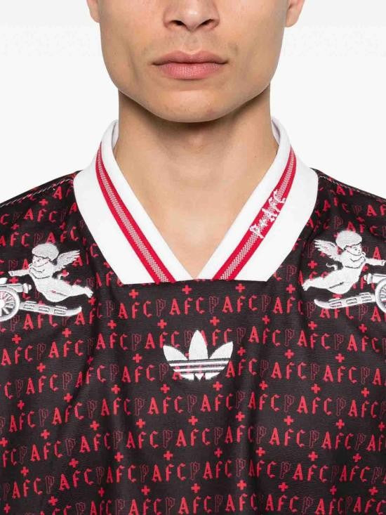 Adidas Long-Sleeve Training Shirt With Bold Graphic Design