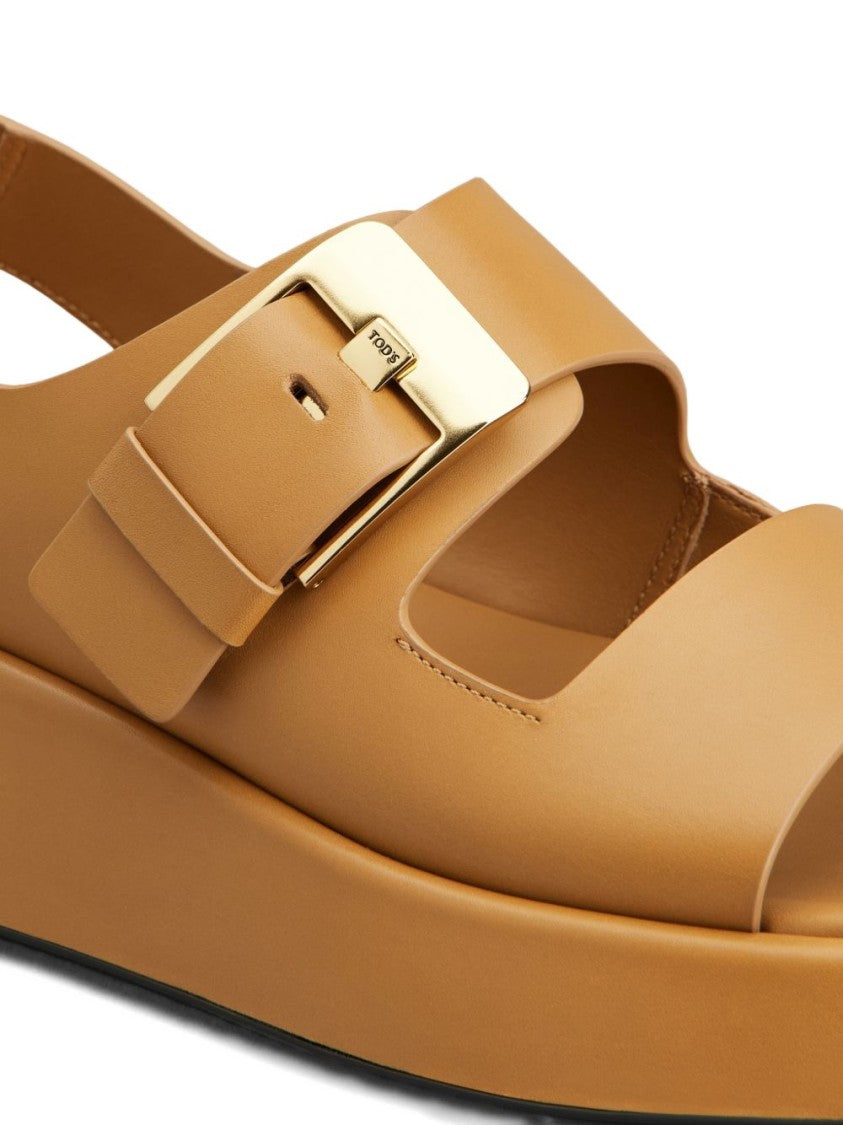 Tod's Beige Calf Leather Sandals With Polished Buckle