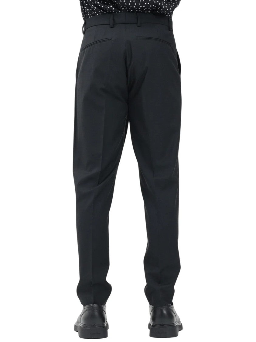 I M Brian Slim Fit Black Trousers With Tailored Silhouette And Elegant Texture