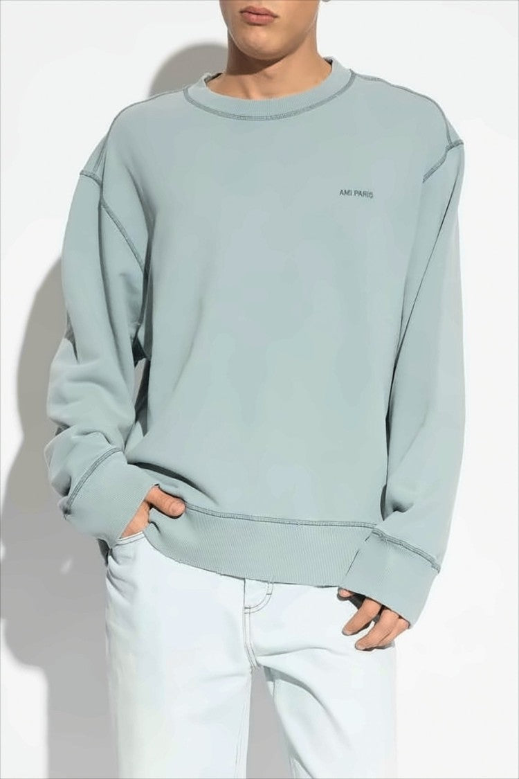 Ami Relaxed-Fit Long-Sleeve Cotton Top With Subtle Logo