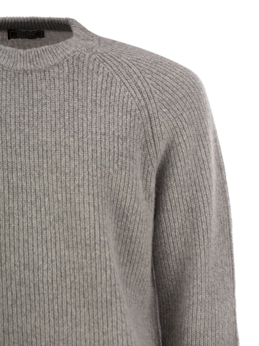 Peserico Ribbed Knit Crew-Neck Sweater With Regal Sleeves