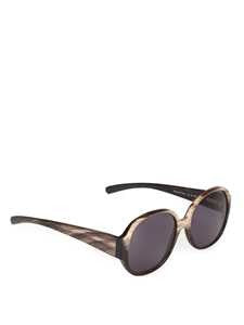 Vjsa8891 Oversized Brown Horn Sunglasses With Intricate Detailing