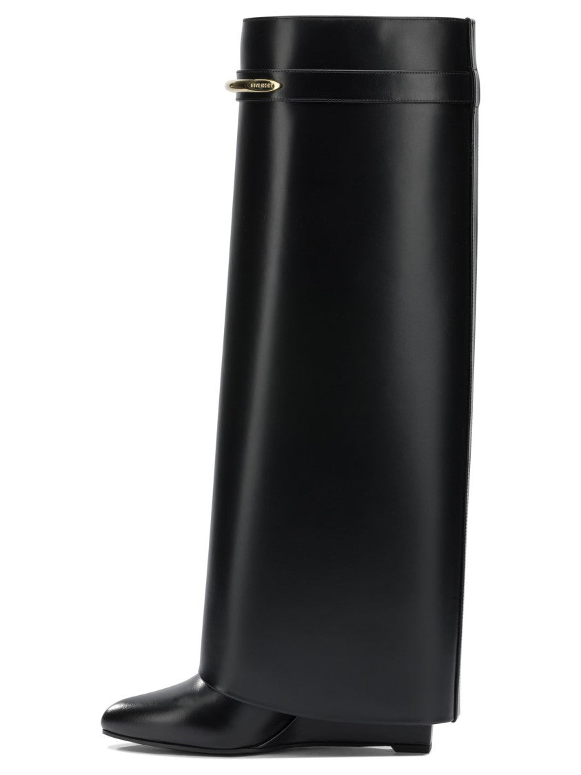 Givenchy Pointed Toe Calf Leather Ankle Boots With Metallic Detail