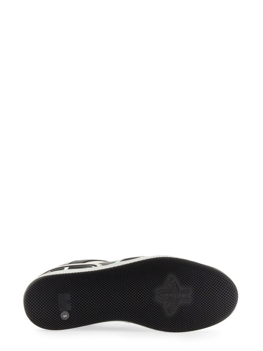 Gucci Sleek Casual White Sneaker With Modern Silhouette