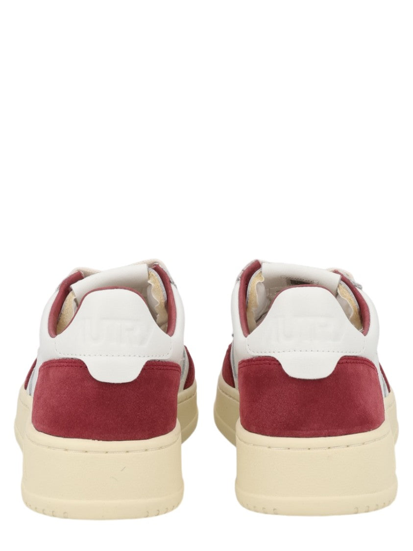 Autry Medalist Low Suede Leather Sneakers