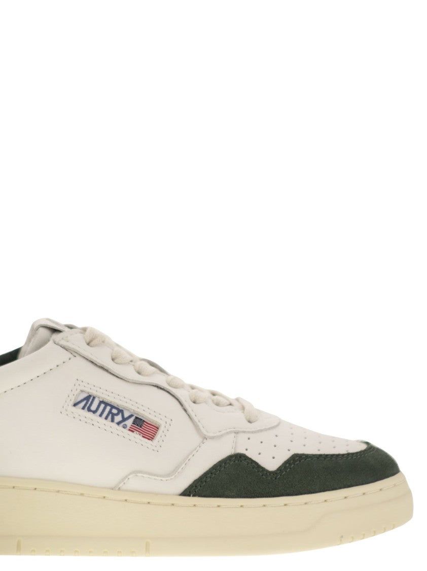 Autry Medalist Low - Leather And Suede Sneakers