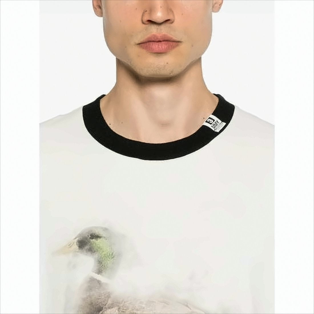 Maison Mihara Yasuhiro Relaxed Fit White T-Shirt With Blurred Duck Graphic