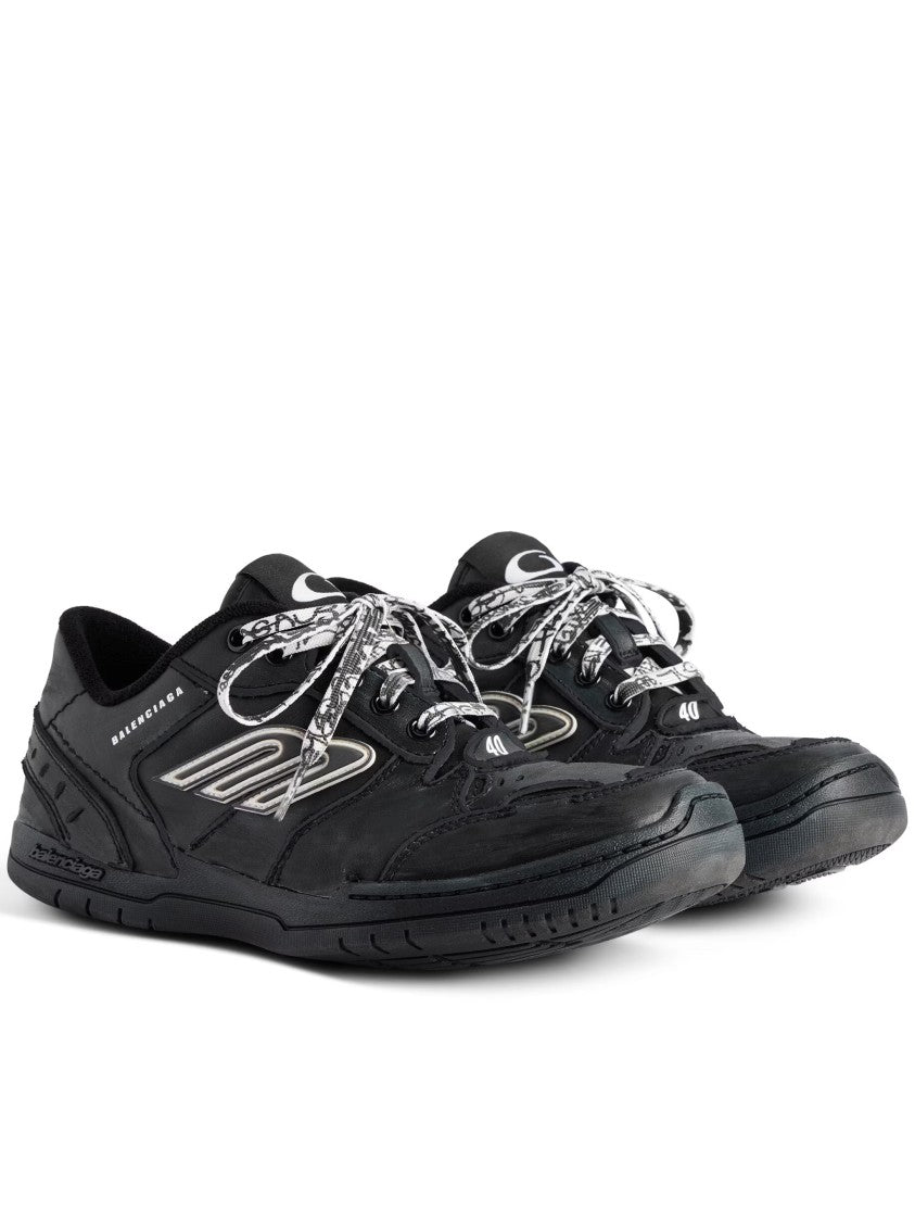 Balenciaga Sleek Black Low-Profile Sneakers With Textured Sole And Patterned Laces