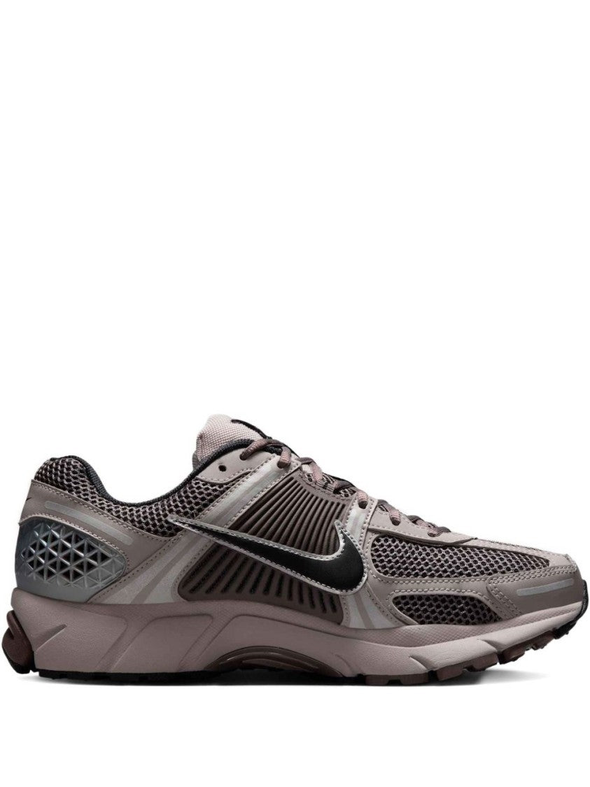 Nike Zoom Vomero 5 Sneaker