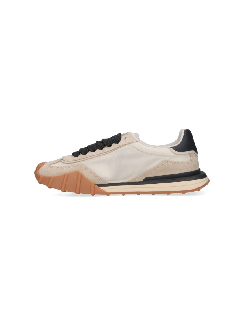 Dolce & Gabbana Low-Top White Sneakers With Minimalist Design