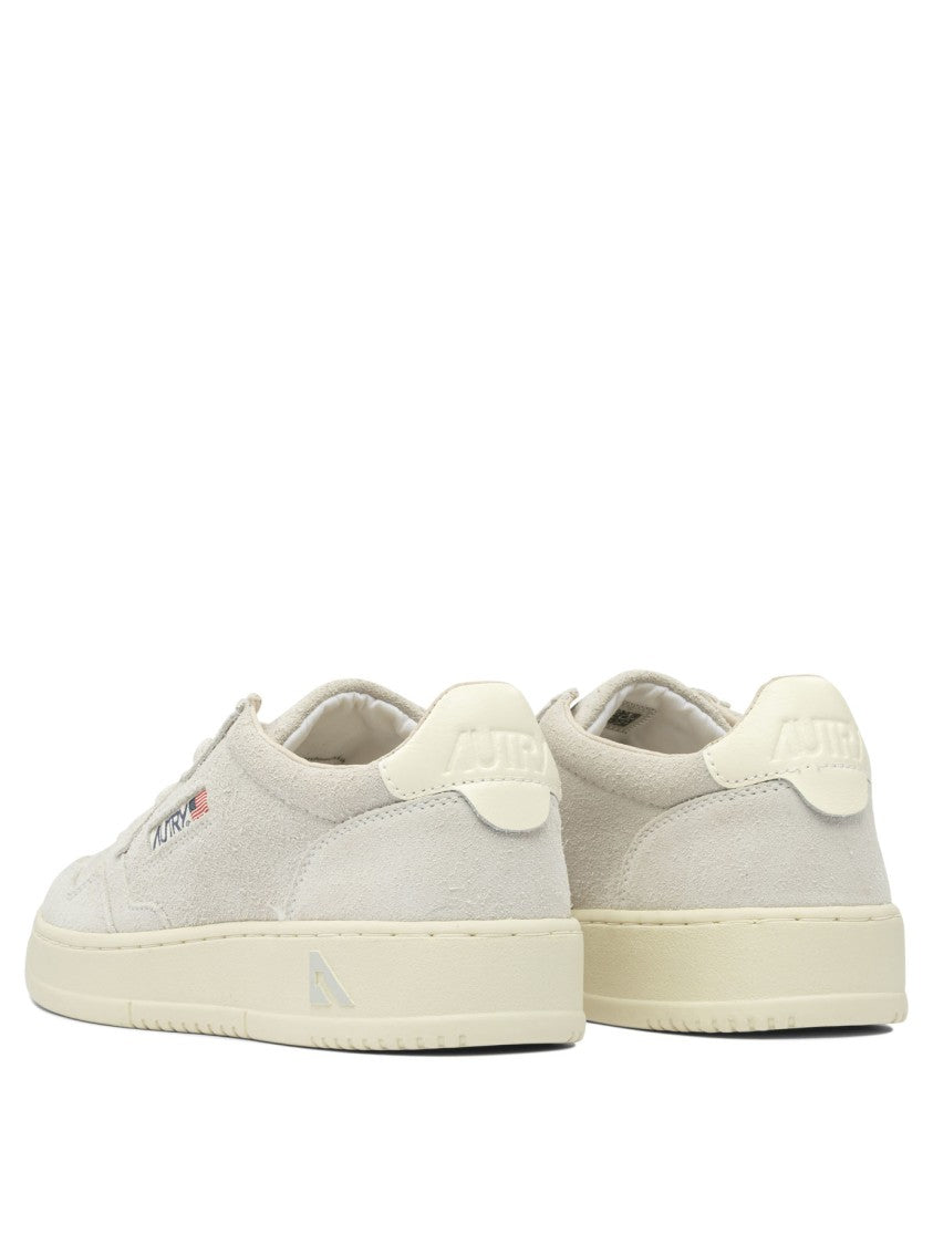 Autry Padded Collar Low-Top Sneakers With Microhole Toe Box