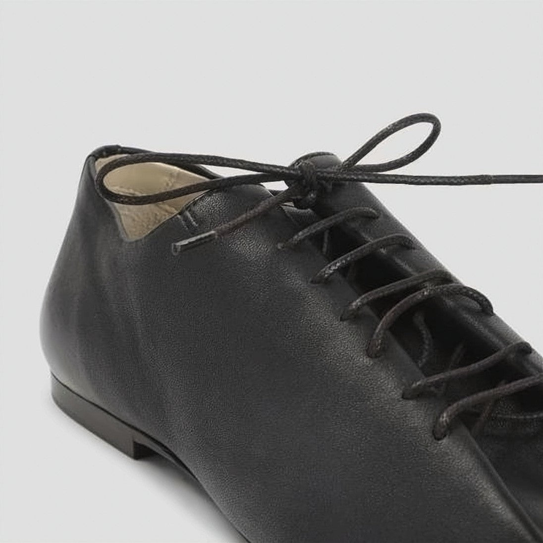 Lemaire Classic Flat Derby Shoes With Pointed Toe