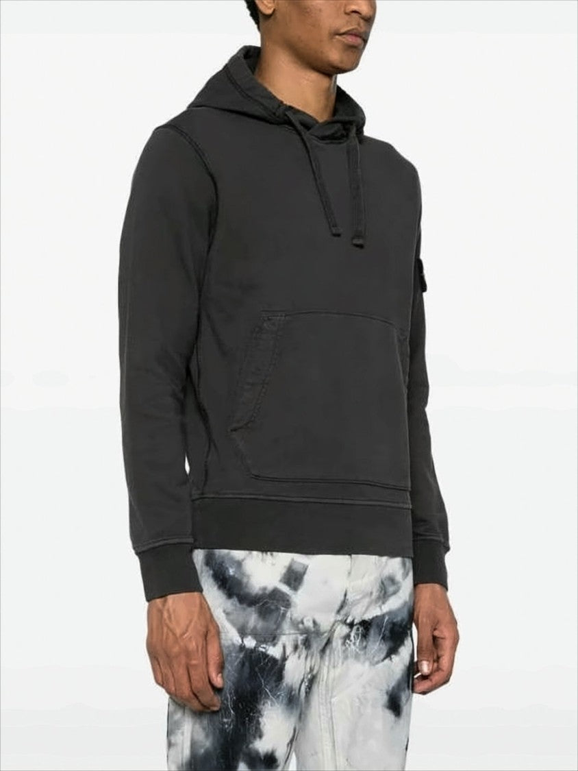 Stone Island Classic Black Hoodie With Kangaroo Pocket