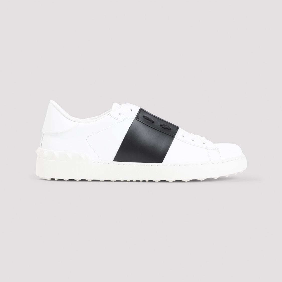 Valentino Garavani Calf Leather Low-Top Sneakers With Signature Details