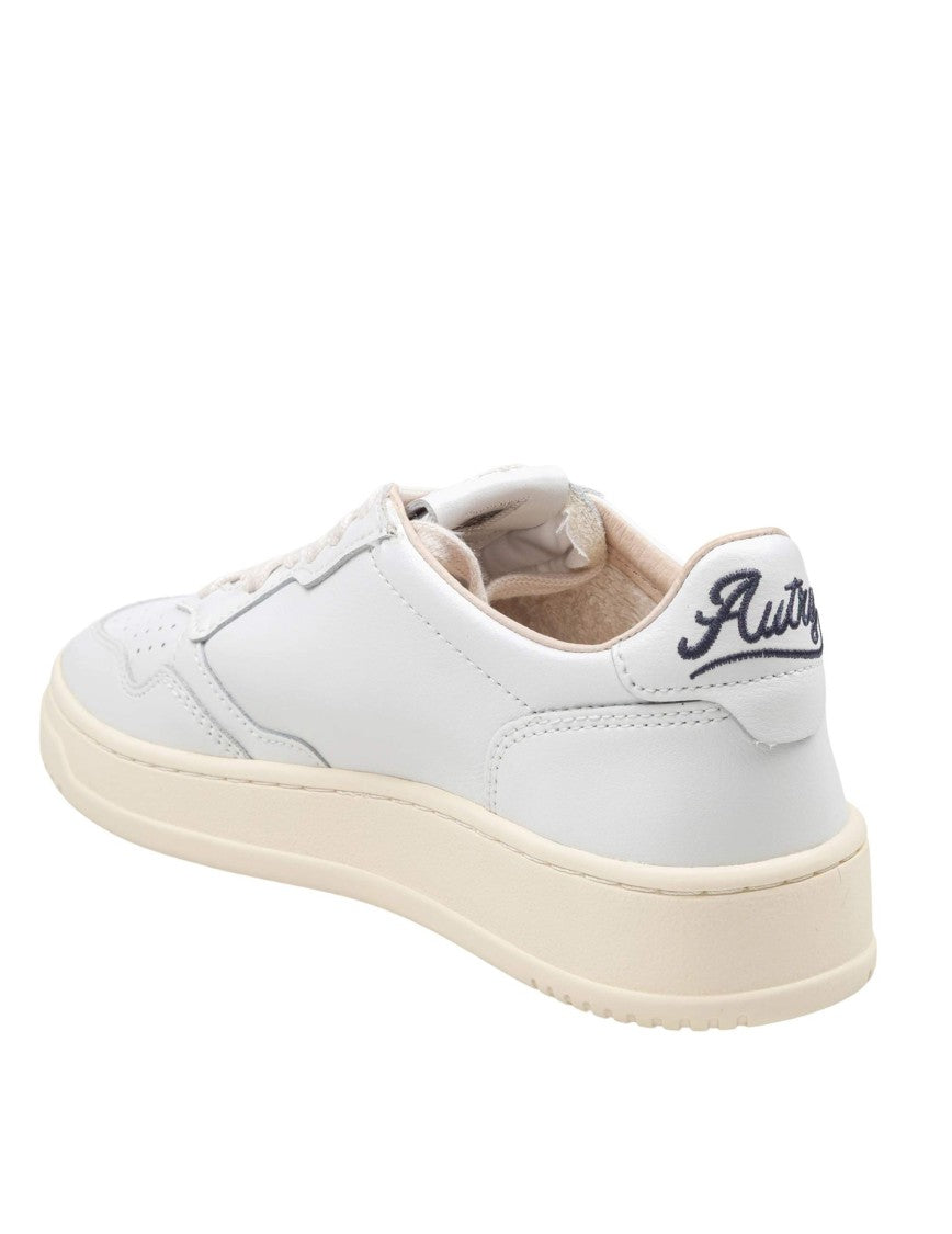 Autry Medalist Low Leather Sneakers, White