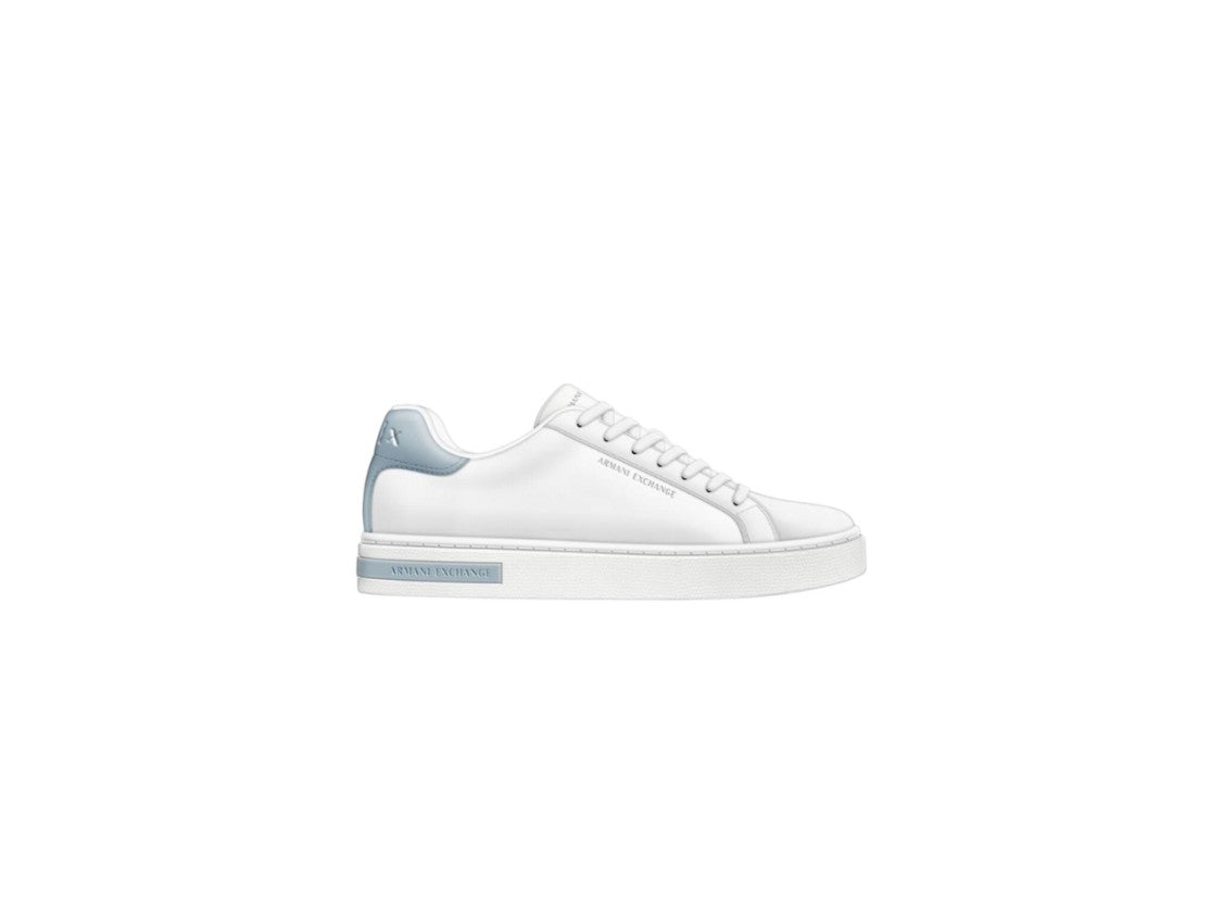 Armani Exchange Low-Cut Lace-Up Cushioned Leather Sneakers