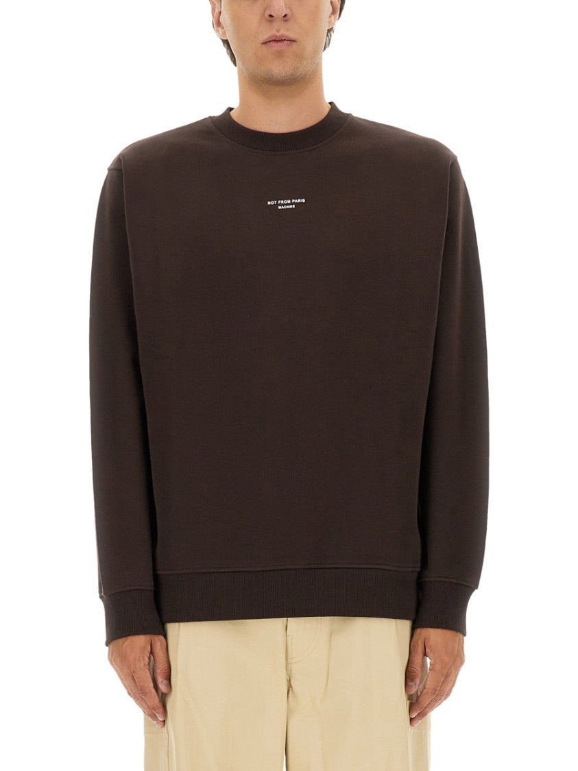 Drôle De Monsieur Relaxed Fit Brown Sweatshirt With Chest Slogan
